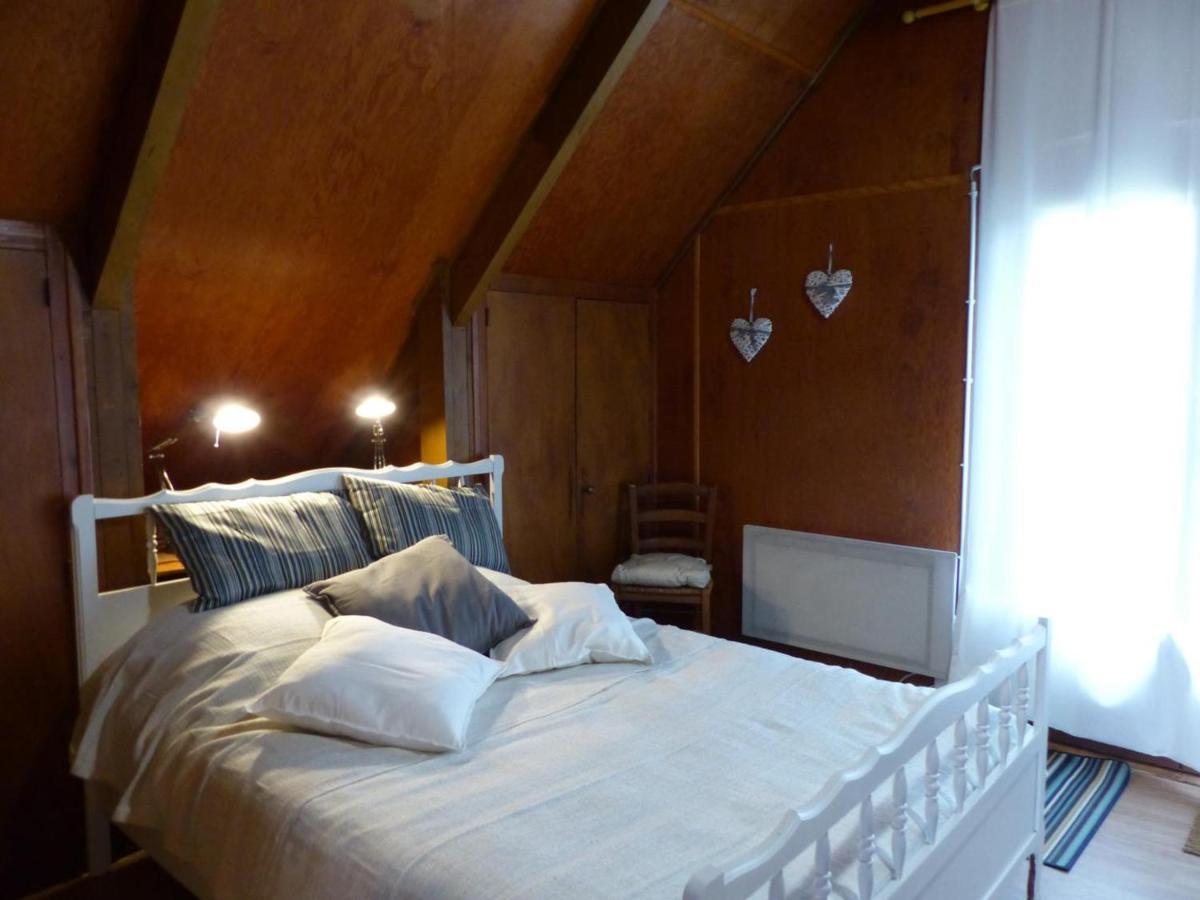 Chalet Familial Pres De Vichy, Terrasse, Animaux Acceptes - Fr-1-489-274 Le Vernet  Ngoại thất bức ảnh